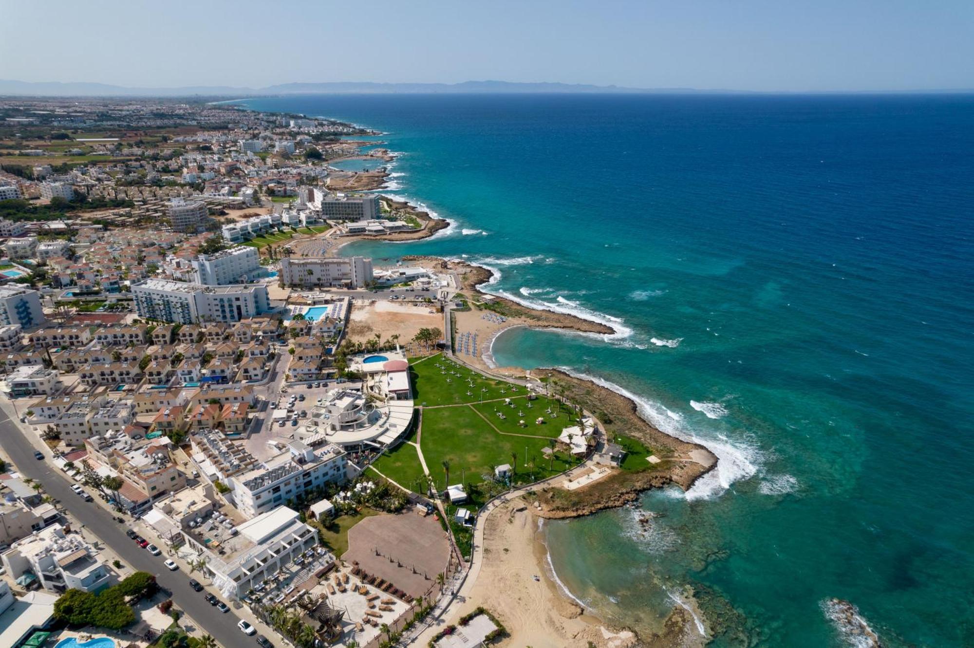 Dafni Villa Ekaterina 3 Bdrm Protaras Extérieur photo