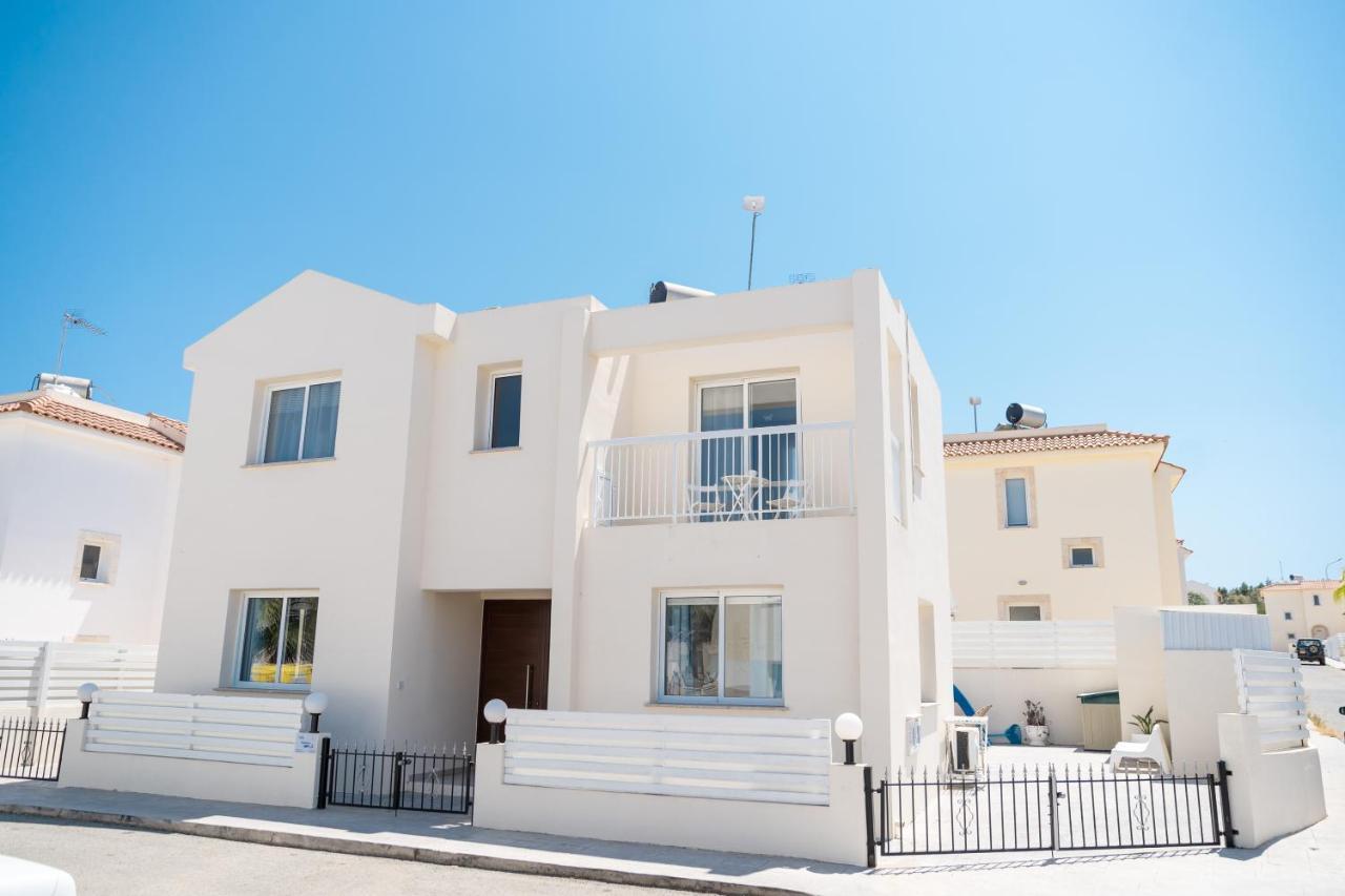 Dafni Villa Ekaterina 3 Bdrm Protaras Extérieur photo