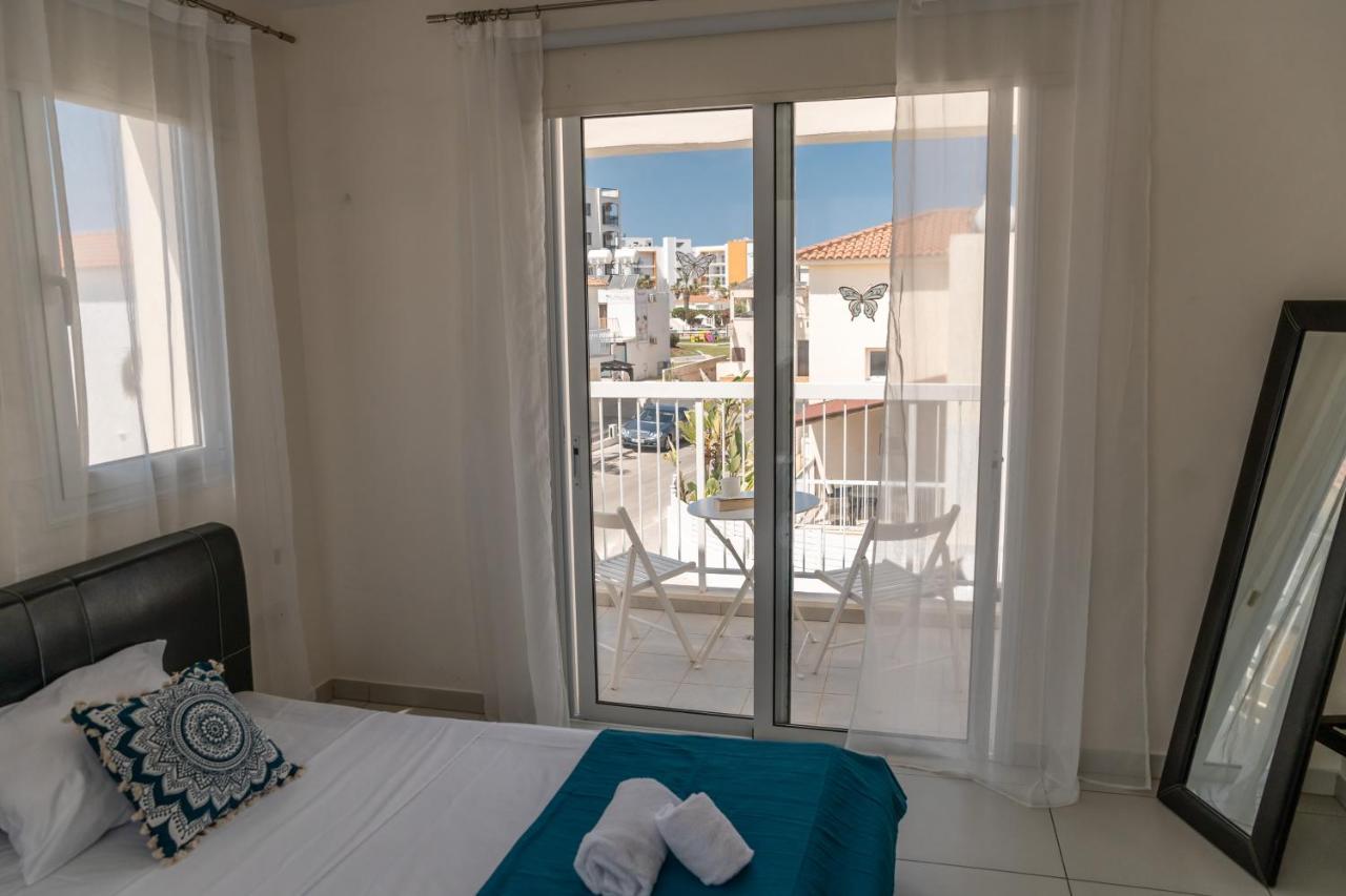 Dafni Villa Ekaterina 3 Bdrm Protaras Extérieur photo
