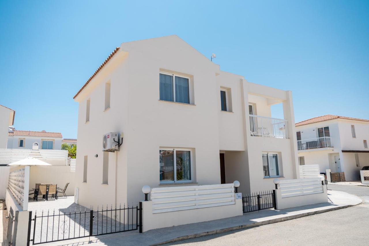 Dafni Villa Ekaterina 3 Bdrm Protaras Extérieur photo