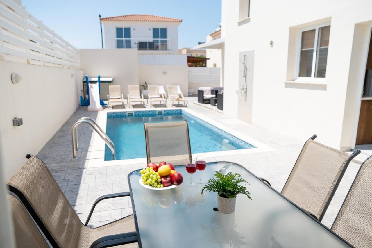 Dafni Villa Ekaterina 3 Bdrm Protaras Extérieur photo